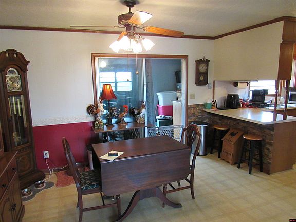 5th image of 1233 N Broadway Ave