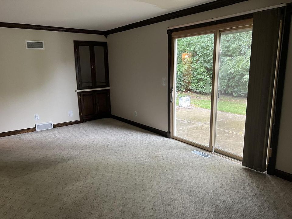 3570 South Greenlawn TERRACE, New Berlin, WI 53151 MLS 1850990 Zillow