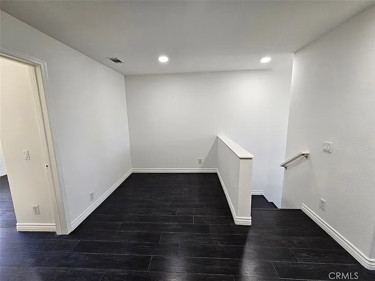 22027 Hawaiian Ave — Photo 19