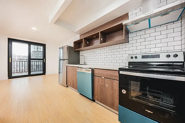 Rented by Oxford Property Group | media 32