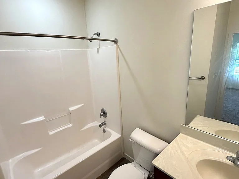 1102 Abbeywood Rd #2 — Photo 7