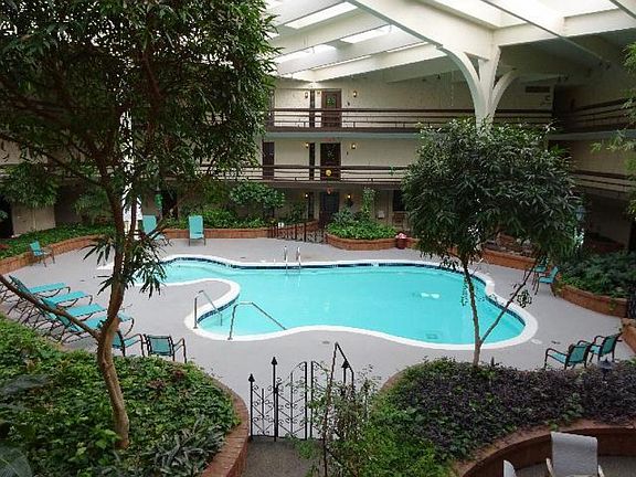 4th image of 5200 S Tuckaway Blvd Unit 205A