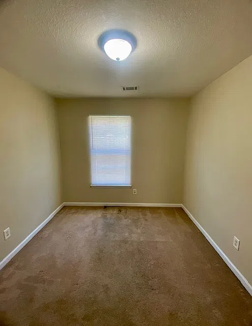 280 Brookview Drive - 1 — Photo 3