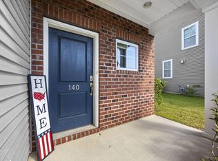 140 Chaste Tree Cir, Goose Creek, SC 29445