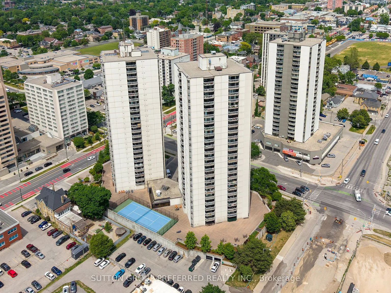 2 bed, $2,100 — Photo 3