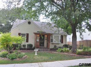 1718 N 49th St, Omaha, NE 68104