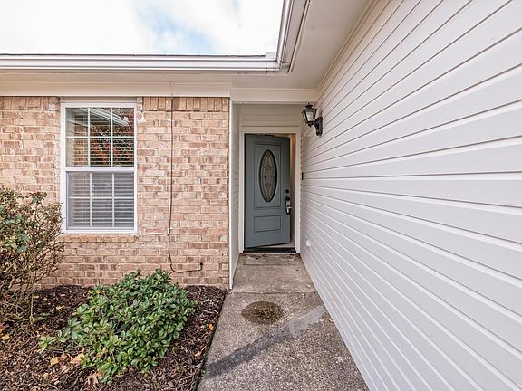 3rd image of 2116 Ramada Dr