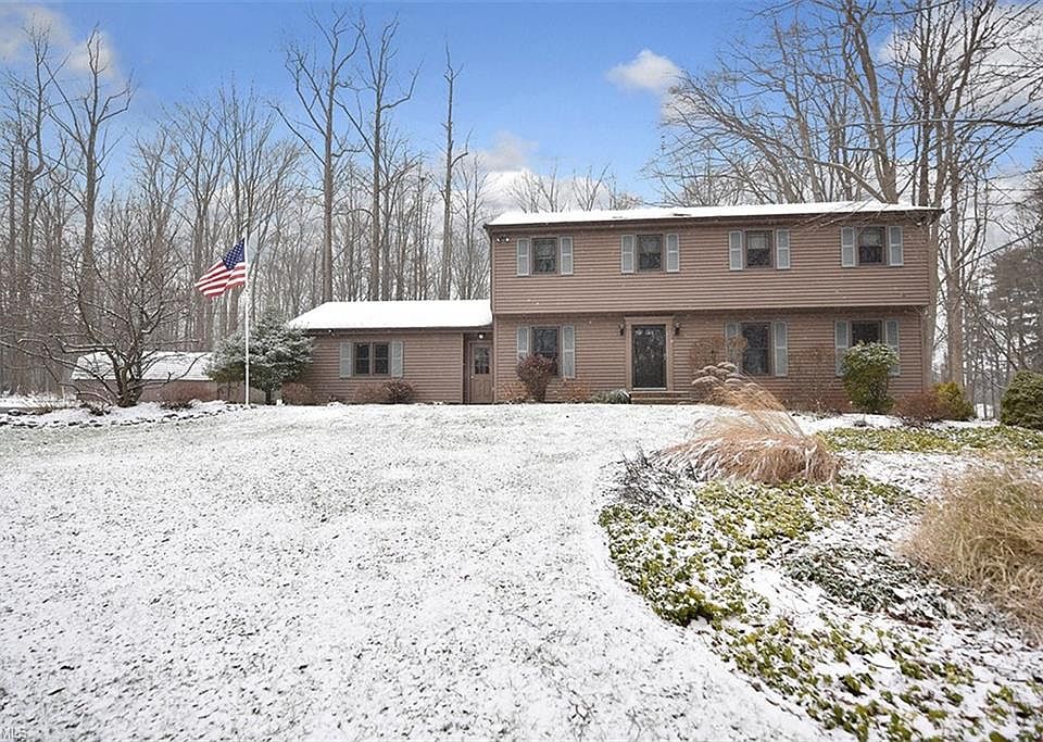 1st image of 245 Sterncrest Dr