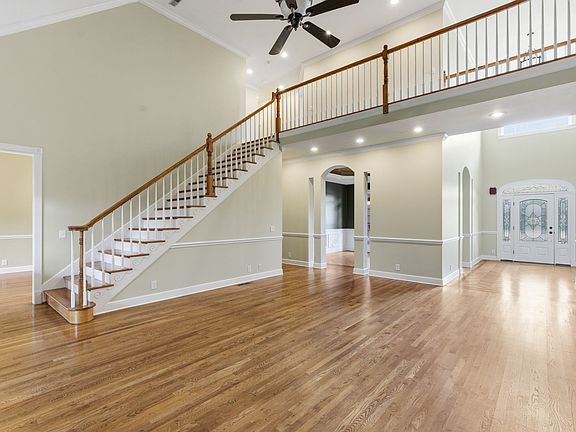 13th image of this home