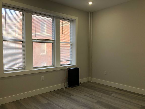 3rd image of 19 Kensington Ave #43Q
