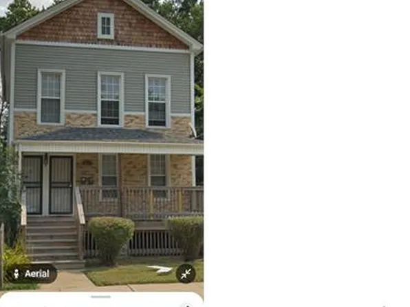 9815 S Winston Ave, Chicago, IL 60643