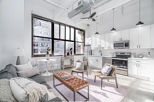 The Lofts at The Wolf Building Photo 1