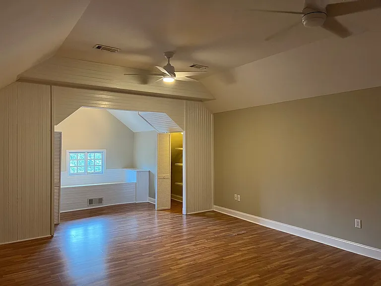 248 Hines Ter — Photo 31