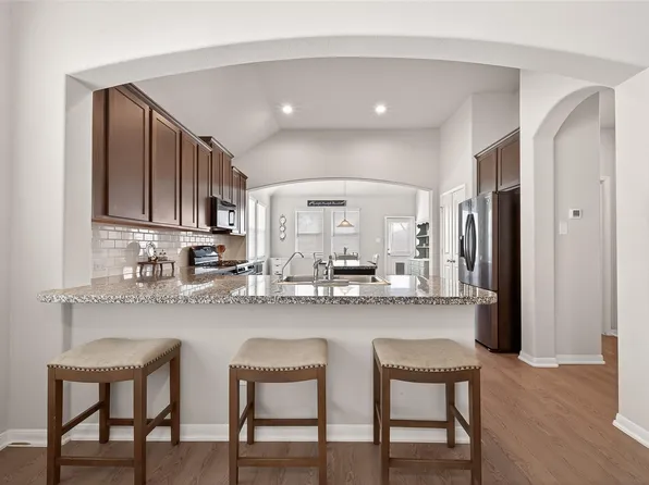 6027 Prince Place Dr, Rosenberg, TX 77471