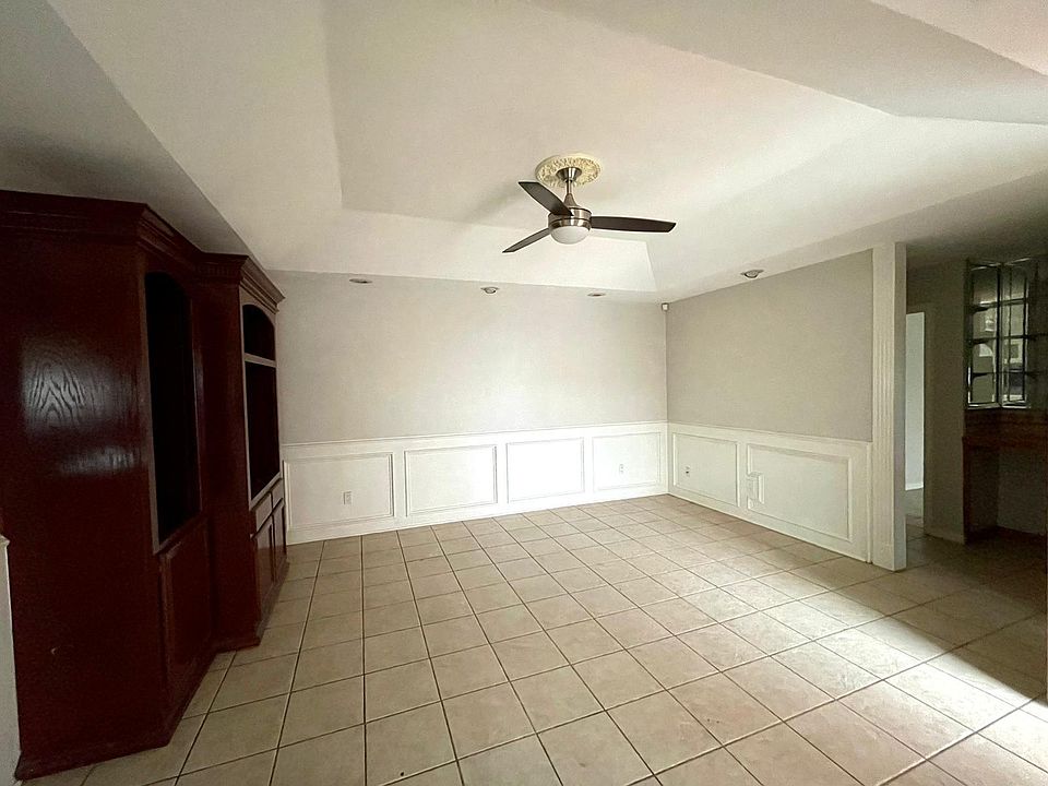 1st image of 1010 N 36th St