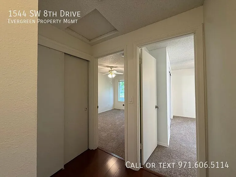 1544 SW 8th Dr — Photo 18