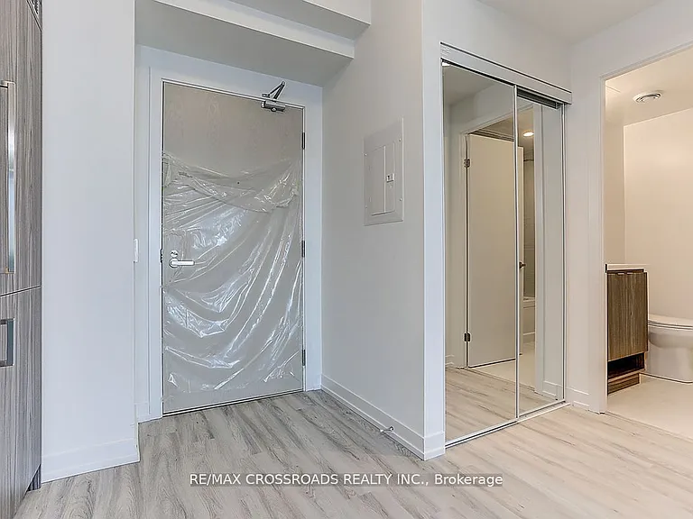 55 Cooper St #6906 — Photo 16