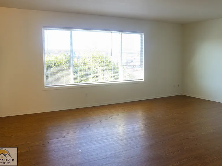 4545 SE Ina Ave #12 — Photo 3
