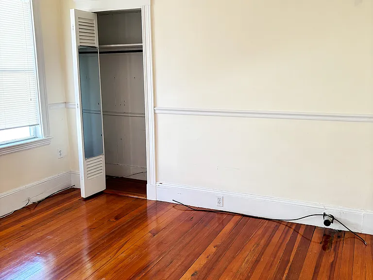 30 Early Ave #2 — Photo 20