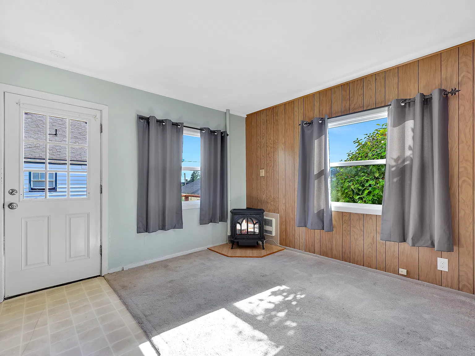 1 bed, 600 sqft, $1,200 — Photo 3