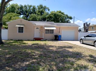 6124 Cedar St NE, Saint Petersburg, FL 33703