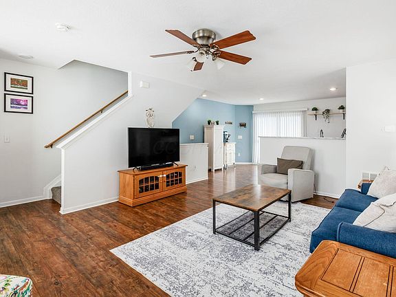 3rd image of 5961 Eden Valley Dr #501