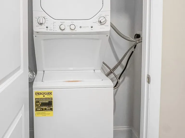 Washer/Dryer