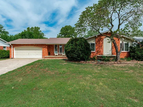 9120 W Suncrest St, Wichita, KS 67212