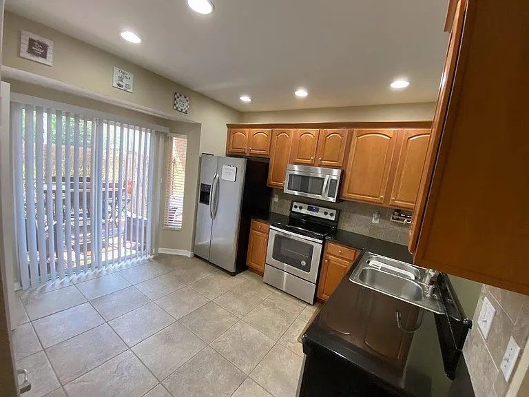 12306 Healey Summit Ln — Photo 14