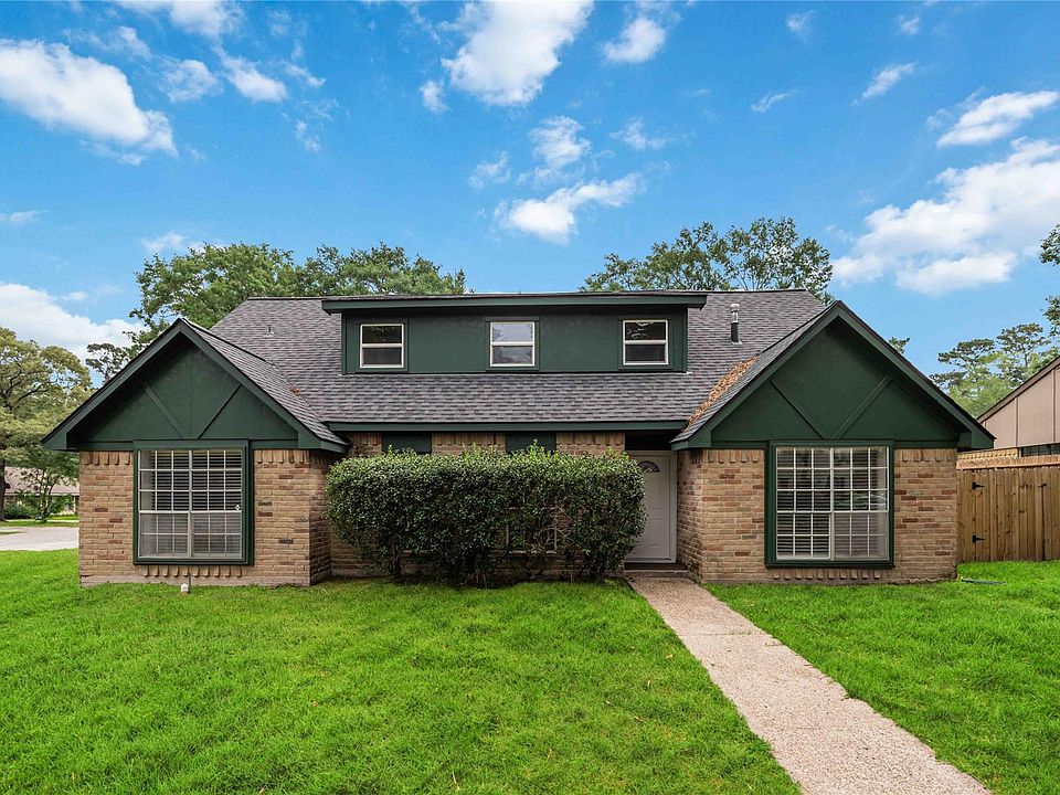 1st image of 203 Wedgewood Ct