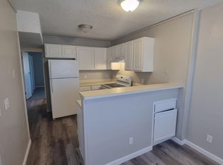 1184 Mazatlan Cir APT D, Colorado Springs, CO 80910