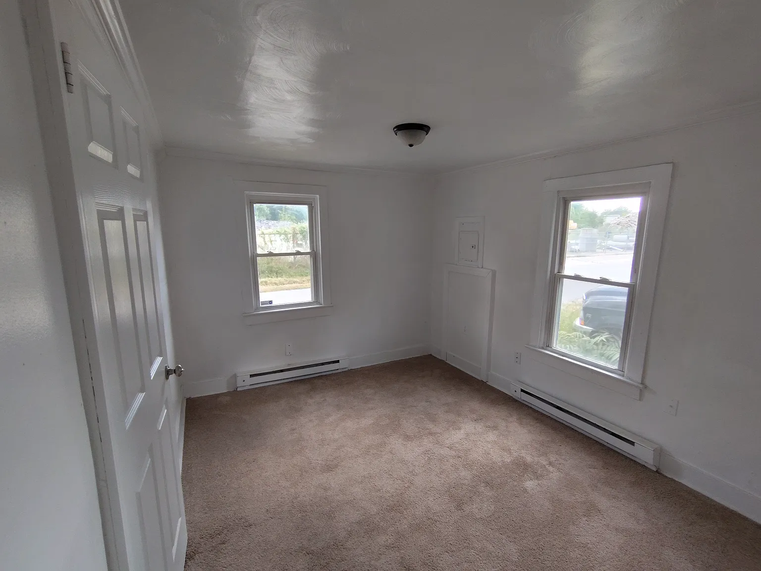 2 bed, 950 sqft, $1,285 — Photo 3
