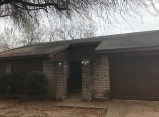 3611 Macon Place Ct, Houston, TX 77082