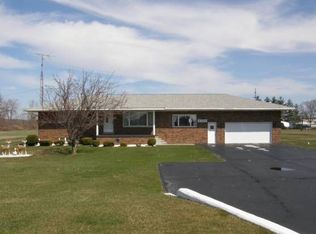 4100 Peet Rd, Chesaning, MI 48616