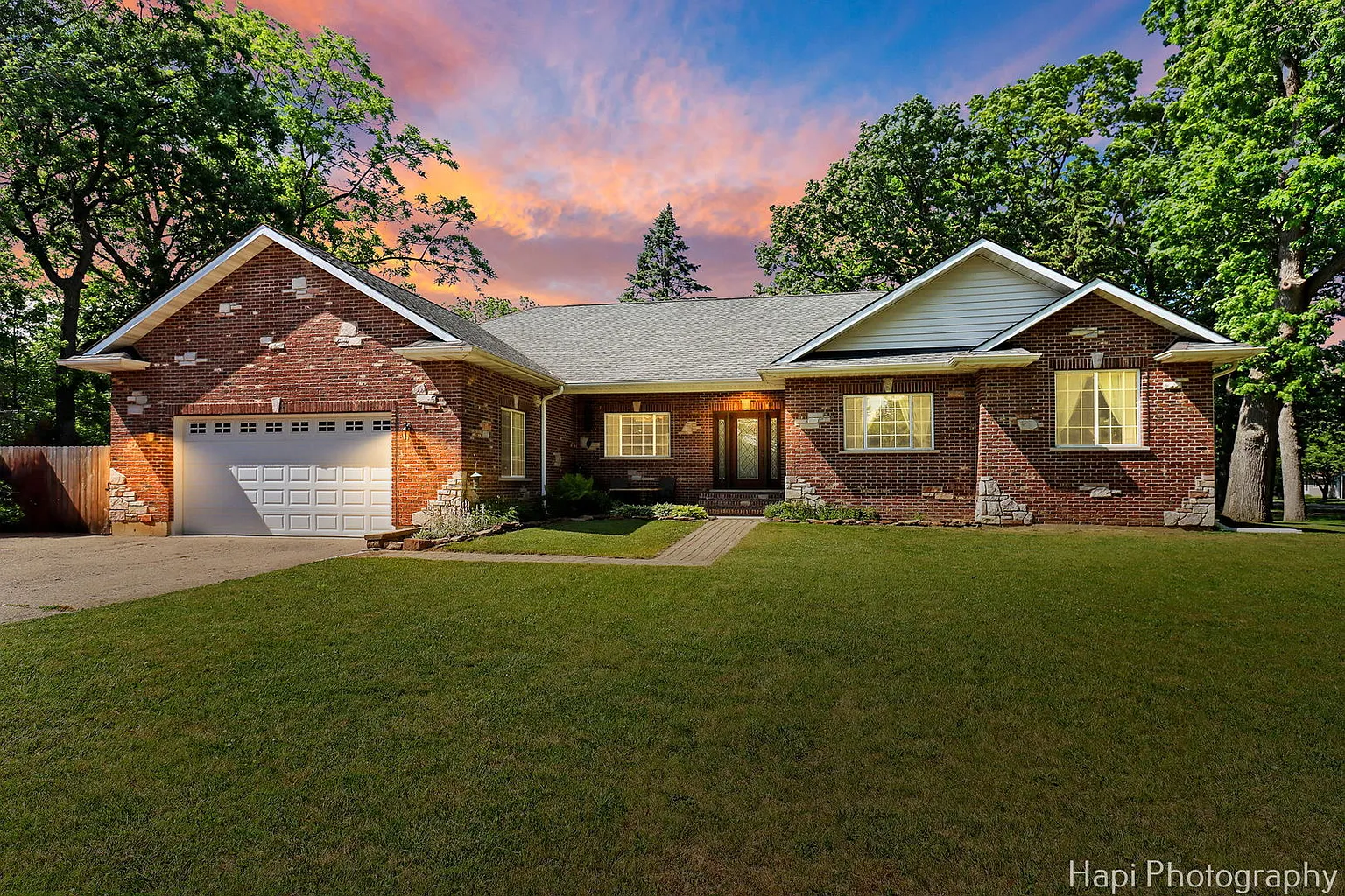 1340 Park Ave photo 1