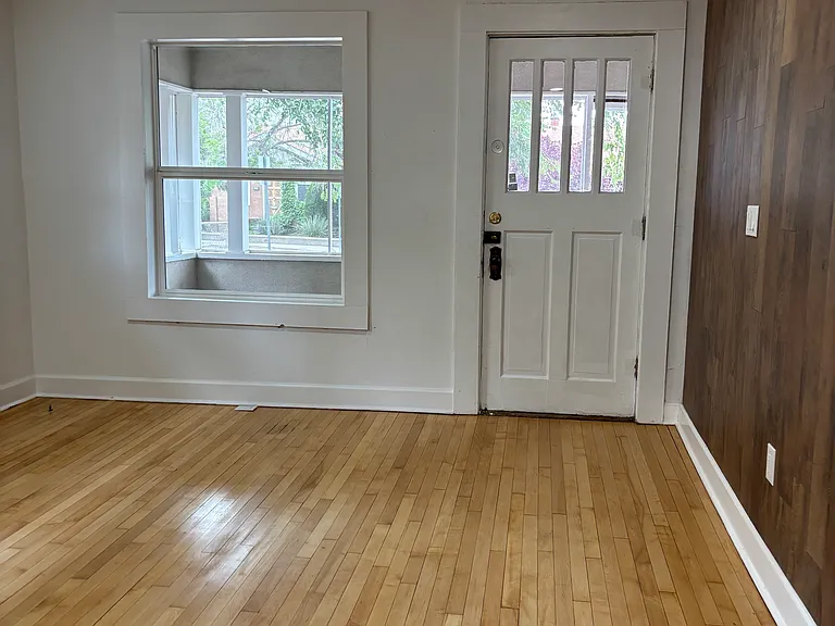 813 Marquette Ave NW #2 — Photo 31