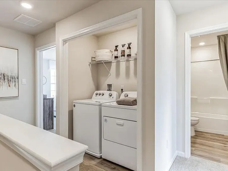 273 Macoun Way — Photo 12