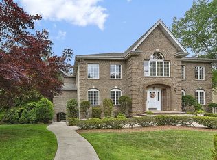 31 Pelham Rd, Wayne, NJ 07470