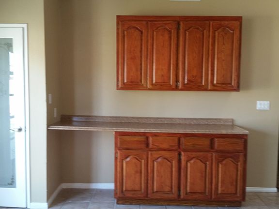 4th image of 24660 Summerfield Dr