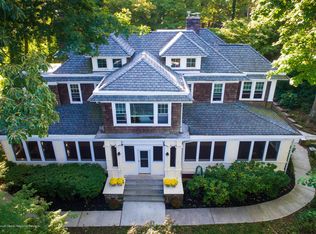 42 Keystone Dr, Atlantic Highlands, NJ 07716