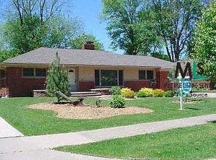 22931 Mayfield St, Farmington, MI 48336