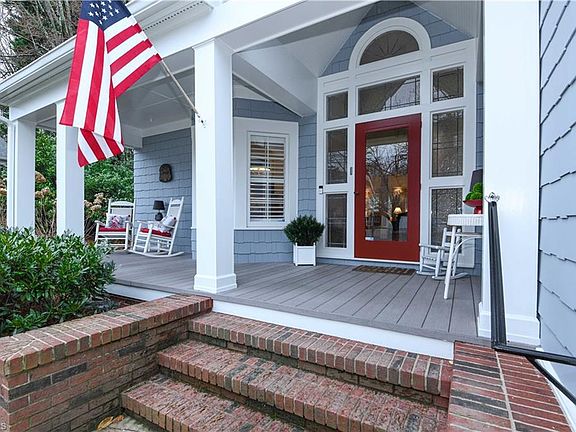 4th image of 4 Sommerton Ct