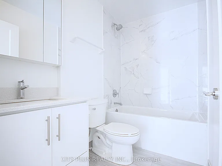 105 Oneida Cres #809 — Photo 15