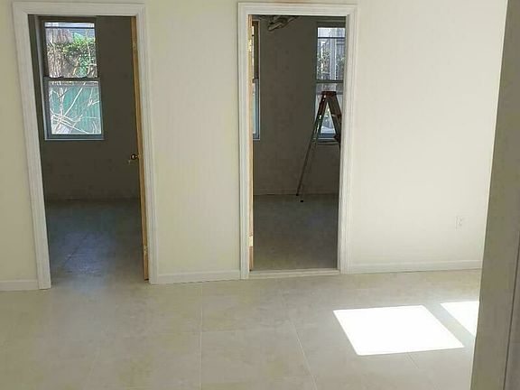 3rd image of 21-41 32nd St #Wi
