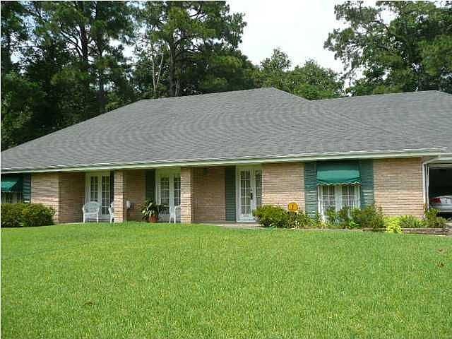 1st image of 602 White Oak Dr