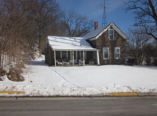 1020 West St, Baraboo, WI 53913