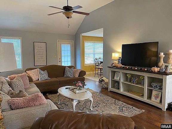 3rd image of 108 Jenna Brooke Ln