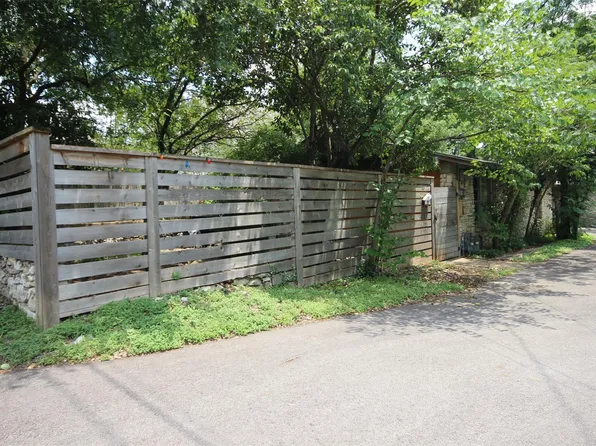 2207 W 12th St #A, Austin, TX 78703