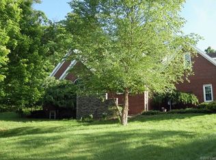 1004 Falcon Run, New Albany, IN 47150