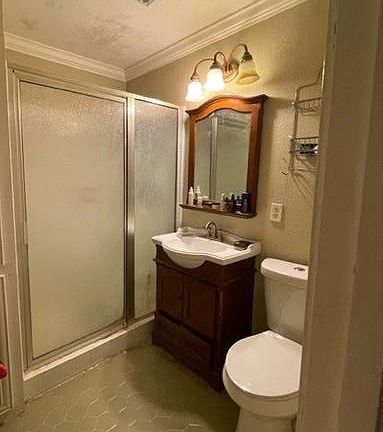 5th image of 309 Emerson Dr